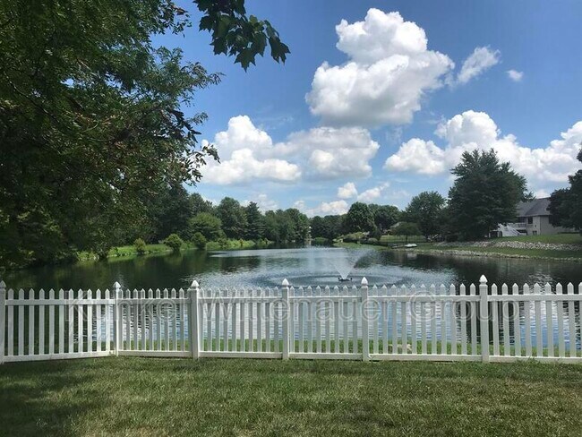 Photo - 225 Archview Dr