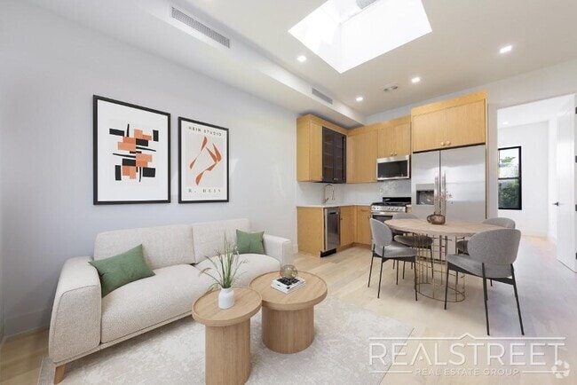 Building Photo - Stunning Brand New 2 Bed 2 Bath + PRIVATE ... Unit 4 Rental
