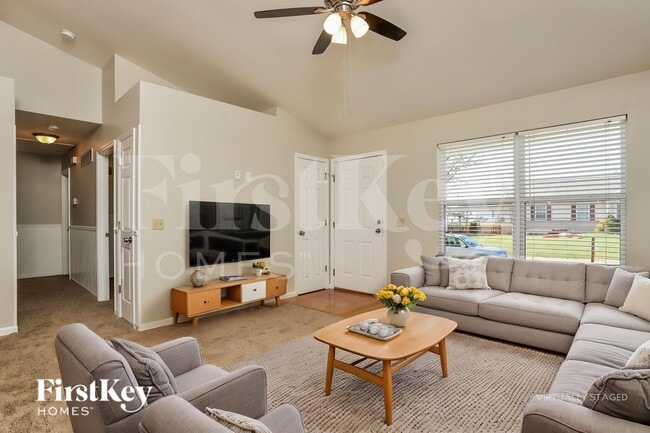 Photo - 70 Fawn Oaks Dr
