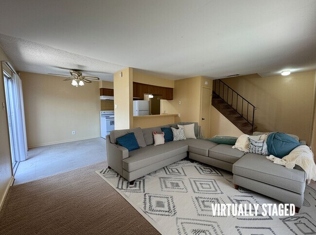 Photo - 1208 Covey Ln Unidad # D