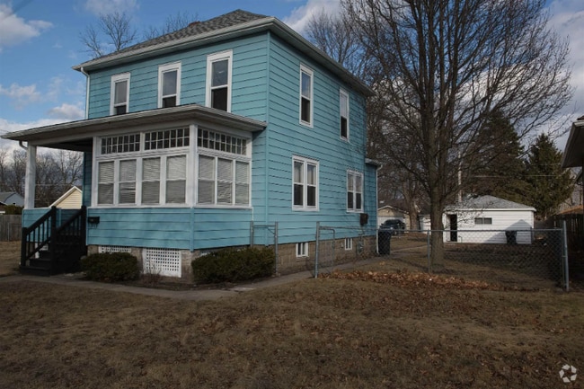 Building Photo - 2905 Elizabeth Ave Rental