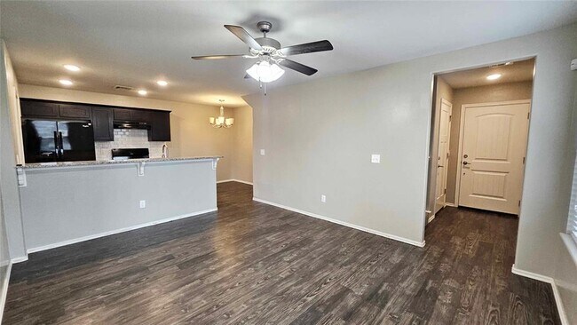 Photo - 8803 SW 45th St