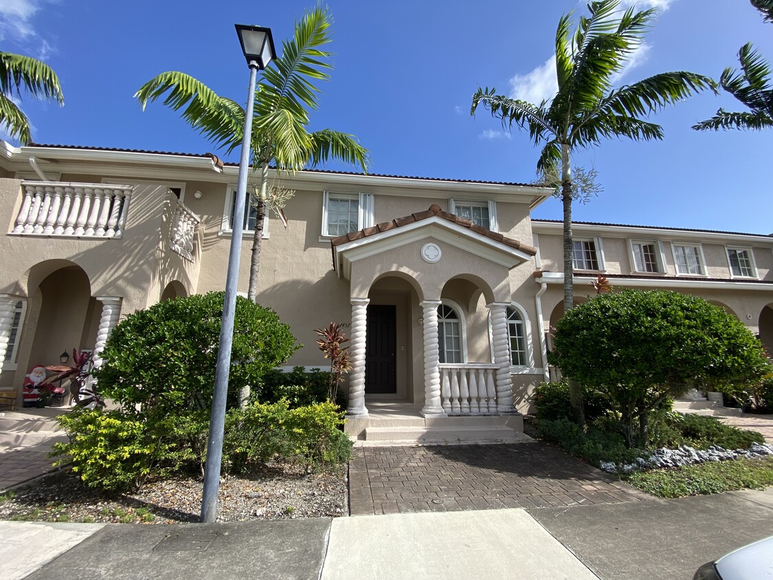 Photo - 27457 SW 142nd Ave (Homestead, FL)