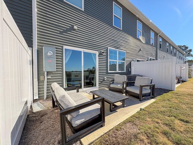 Photo - Breathtaking Water Views!