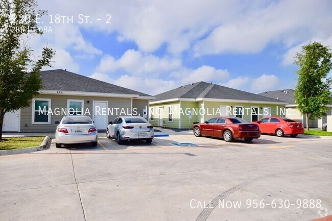 Building Photo - 2 Bed 1 Bath in Weslaco Unit 2 Rental