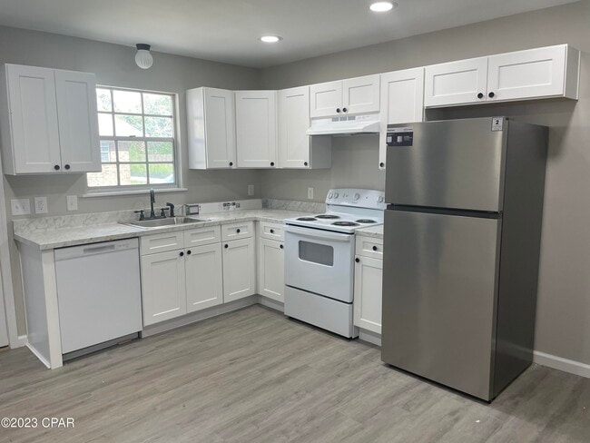 Photo - 4105 W 22nd St