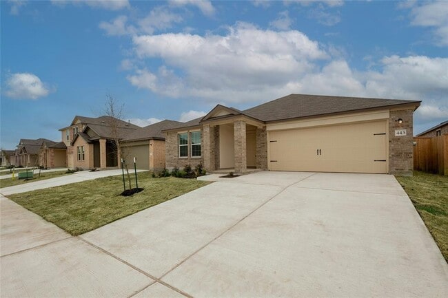 Photo - 443 Sebring Cir