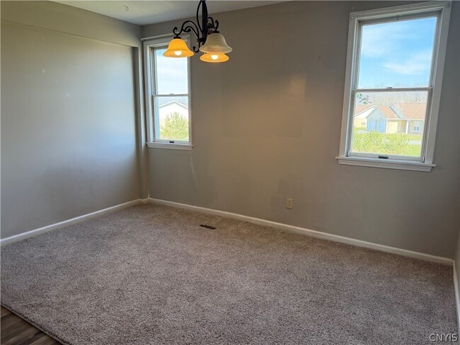 Photo - 4518 Hall Rd