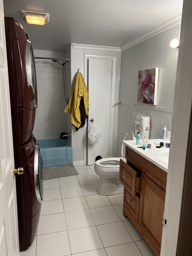 Photo - 540 Washington St