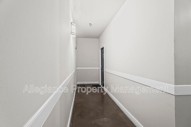 Photo - 12929 Centre Park Cir