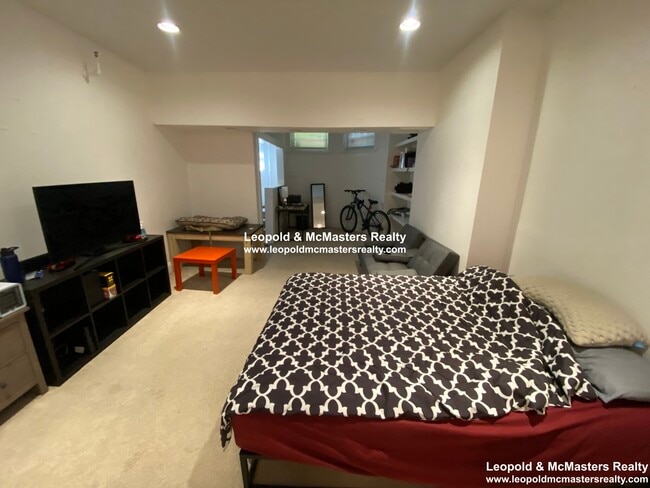 Photo - 380 Commonwealth Ave Unit 2