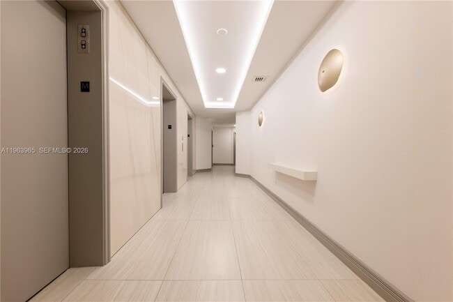 Photo - 21205 Yacht Club Dr Unit 304