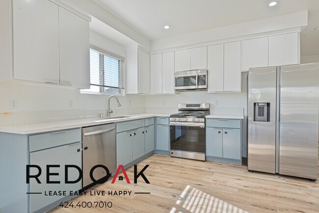 Photo - ~2 Weeks FREE~ Magnificent Four Bedroom wi... Unit 2119