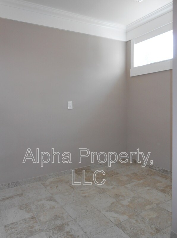 Photo - 22 Ridgeway Dr