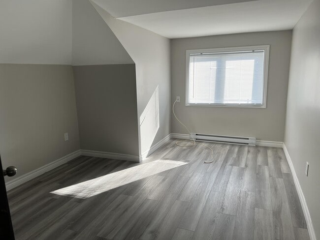 Photo - 40-40 Maple St Unit 38A