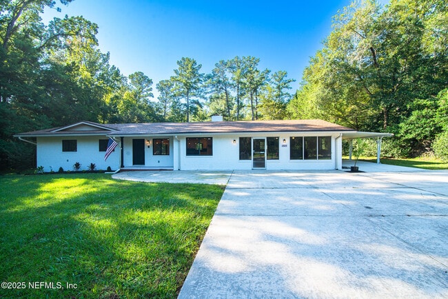 Building Photo - 1925 FL-16 Rental