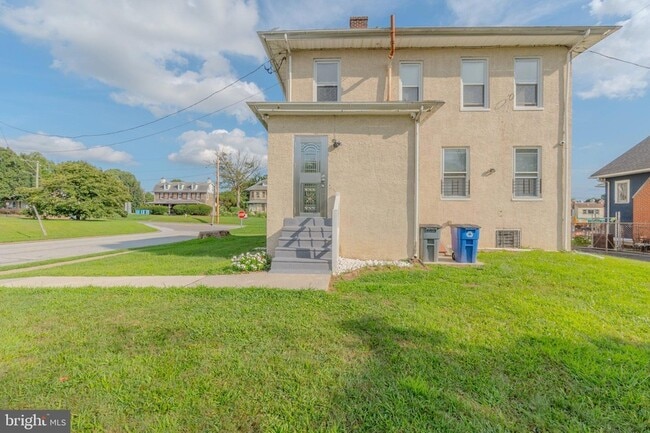 Building Photo - 40 N Chester Pike Unit 1