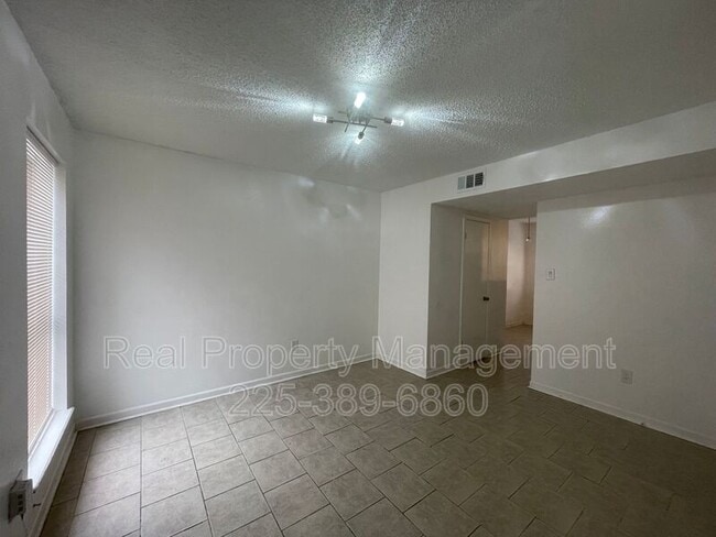 Photo - 1511 Cristy Dr