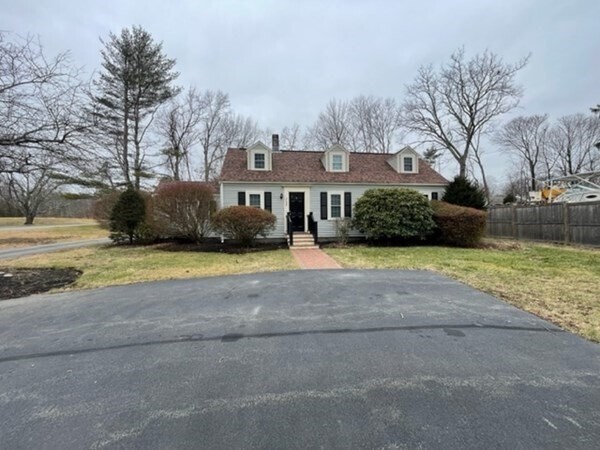Photo - 793 Country Way