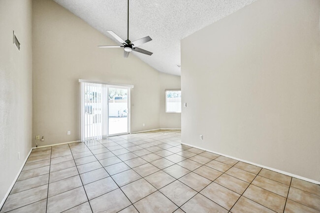 Photo - 7725 E Rovey Ave