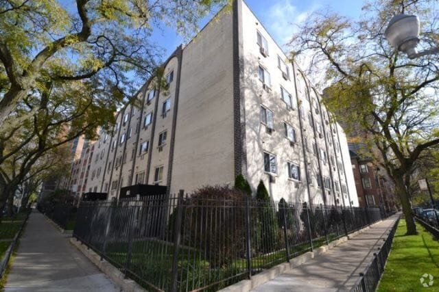 Building Photo - 663 W Grace St Unit 201 Rental