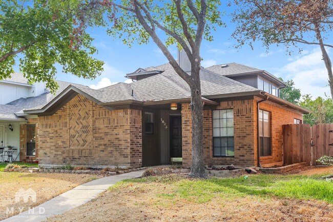 Photo - 1823 Cordova Dr