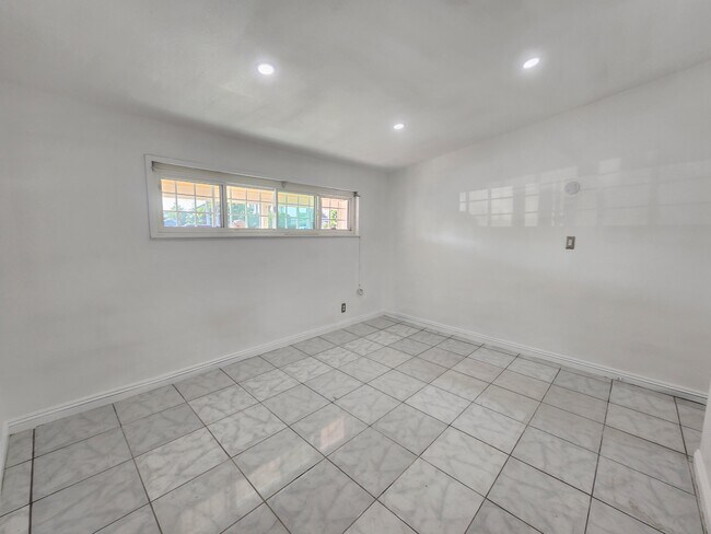Bedroom #1