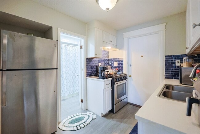 Photo - 104 Oak St Unit 1N