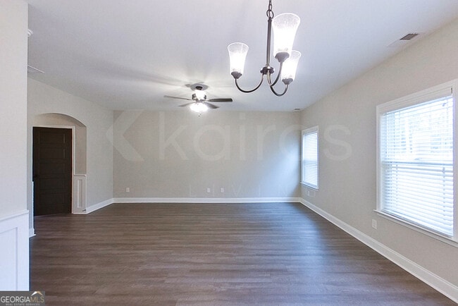 Photo - 162 Allentown Wy