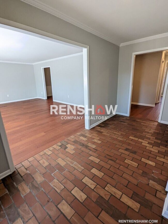 Luxorous 4 bedroom 3.5 bath Germantown P... House House Rental in