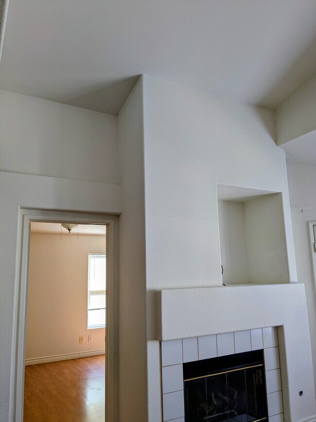 Photo - 11861 Spruce Run Dr Unit A