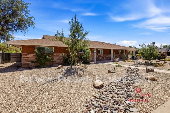 Photo - 1617 W Flower Cir N