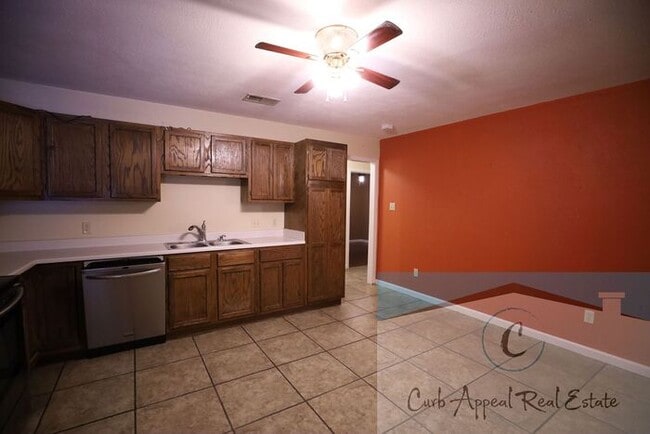 Photo - Beautiful 3 bedroom/2 bath home - Jonesboro