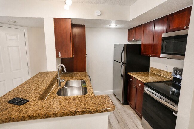 Photo - 5156 Conroy Rd