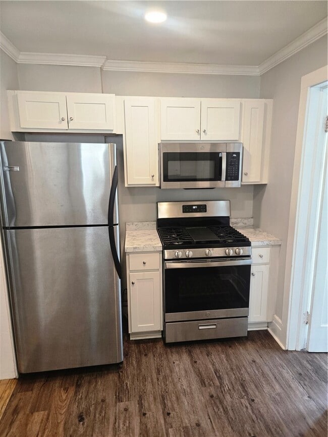 Photo - 103 Laburnam Crescent