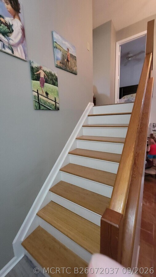 Photo - 171 Island Way