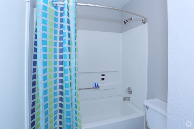 1BR,1BA-The Reyna Bathroom