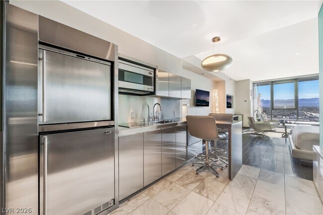 Photo - 4381 W Flamingo Rd Unidad 18305