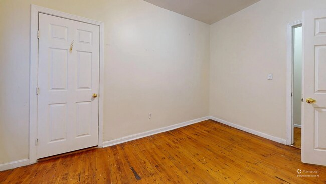 Photo - 15-17 Langdon St. Unit 15-1 Unidad 15-1