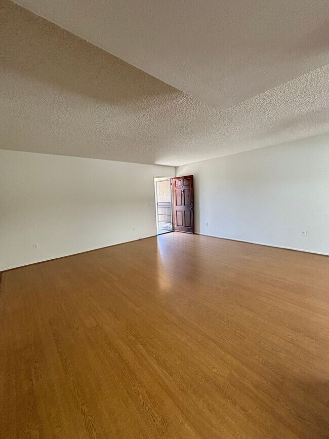 Photo - Orange Grove, 1232-1234 Unidad 1234 #104