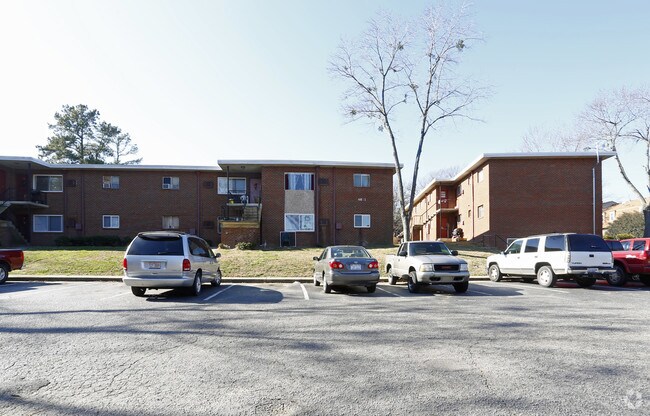 Cardinal Apartments - Cardinal Apartments
