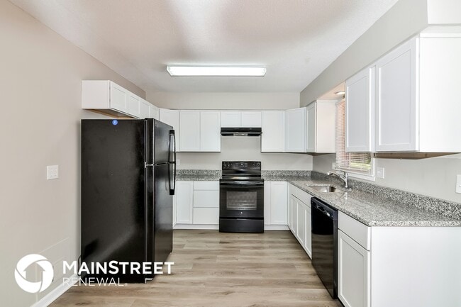 Photo - 512 Hargis Ln