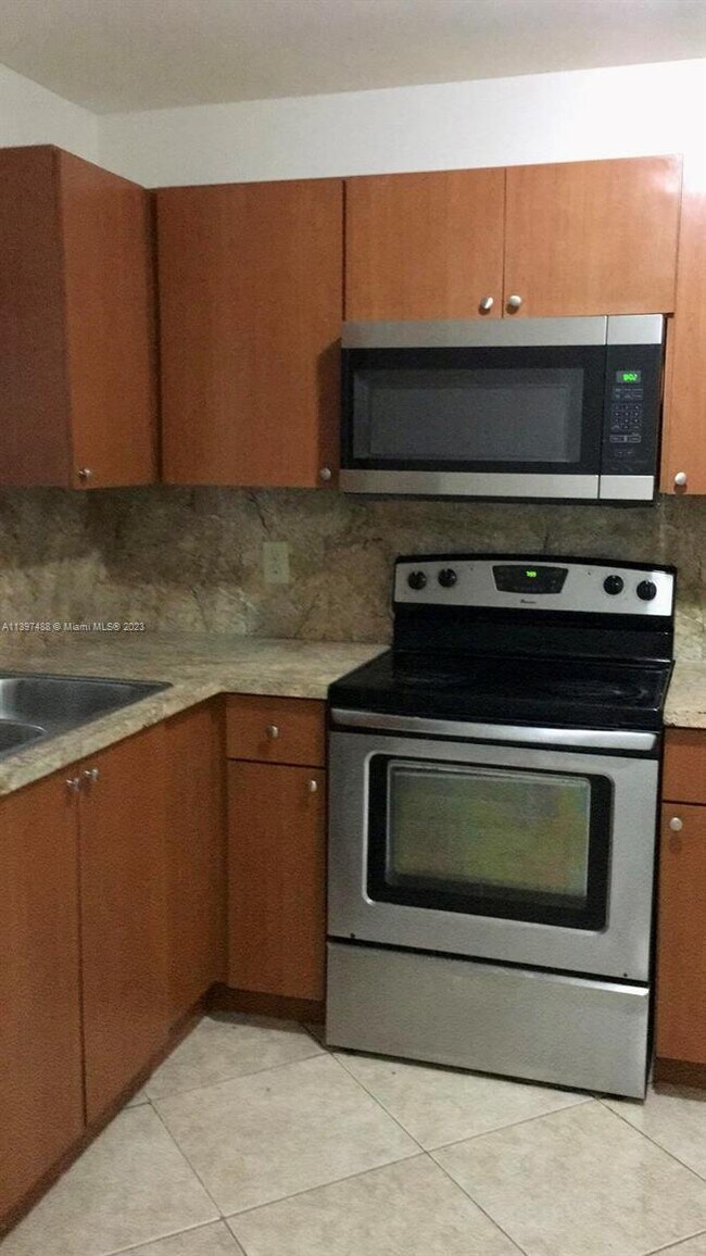 Photo - 5333 NW 18th St