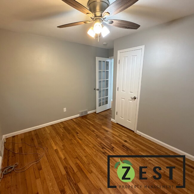 Photo - Gorgeous 3 BED 1.5 BATH - $1800 OPEN HOUSE 5/4 3-3:30PM