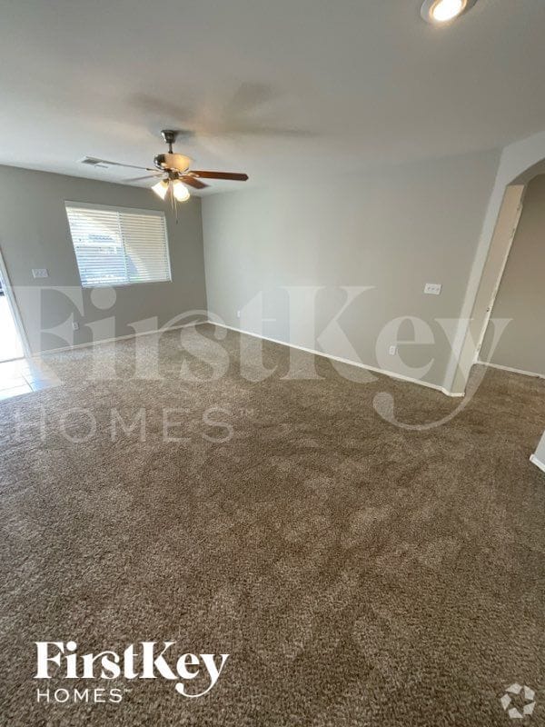 Building Photo - 7225 N Harbow Ridge Pl Rental