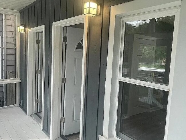 Photo - 3021 138th Pl Unidad 2