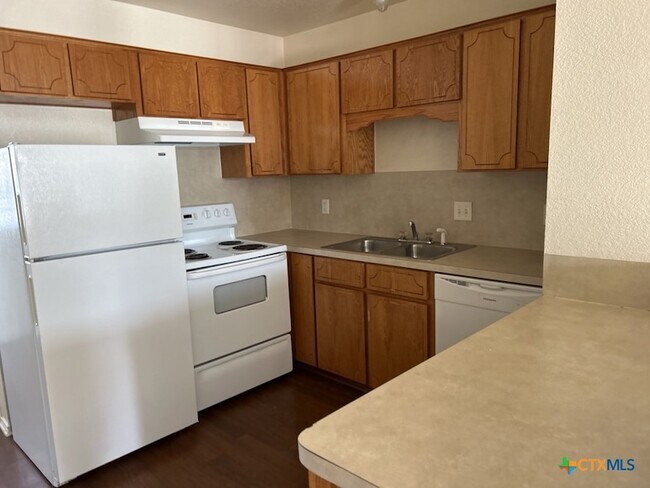 Photo - 2709 Vernice Loop Unit B