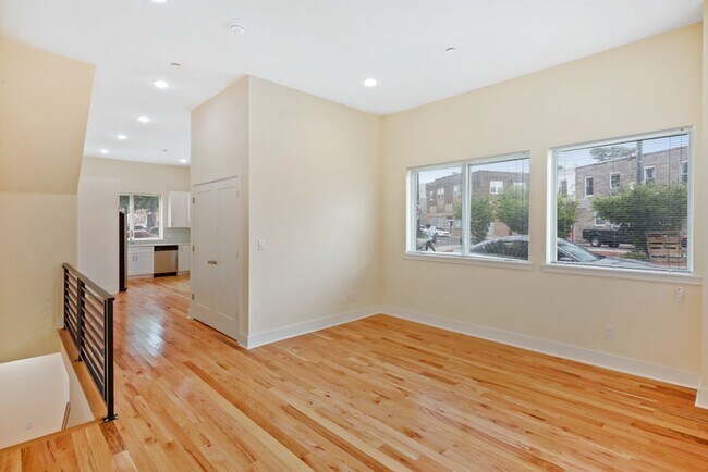 Photo - 2100 Sears St Unit 1st Floor