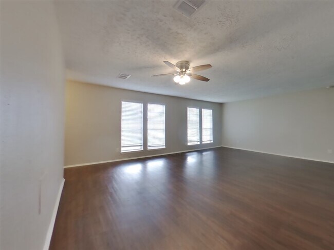 Photo - 11119 Daybreak Ln