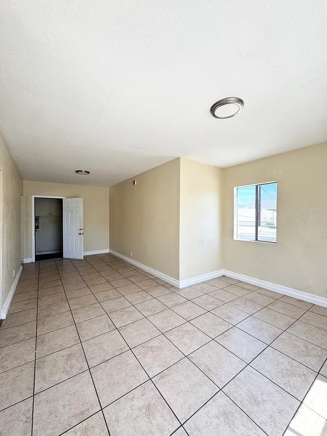 10309 Washington Blvd Unit B